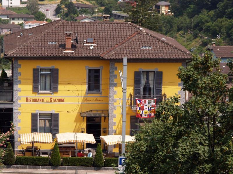 Bed and Breakfast Ristorante Della Stazione Da Yanelo Intragna TI Exterior foto