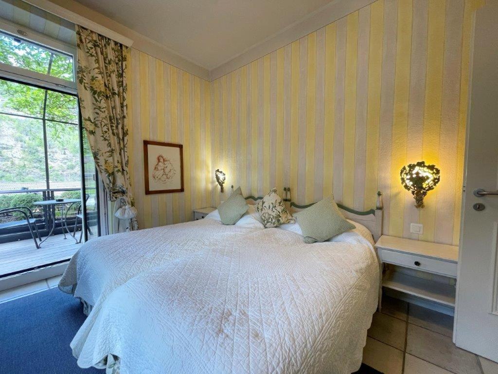 Bed and Breakfast Ristorante Della Stazione Da Yanelo Intragna TI Exterior foto